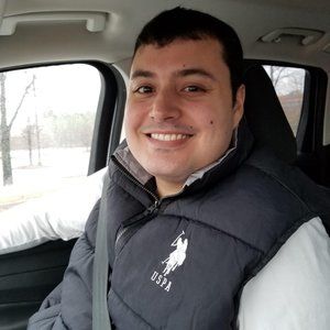 Meet your Posher, Carlos